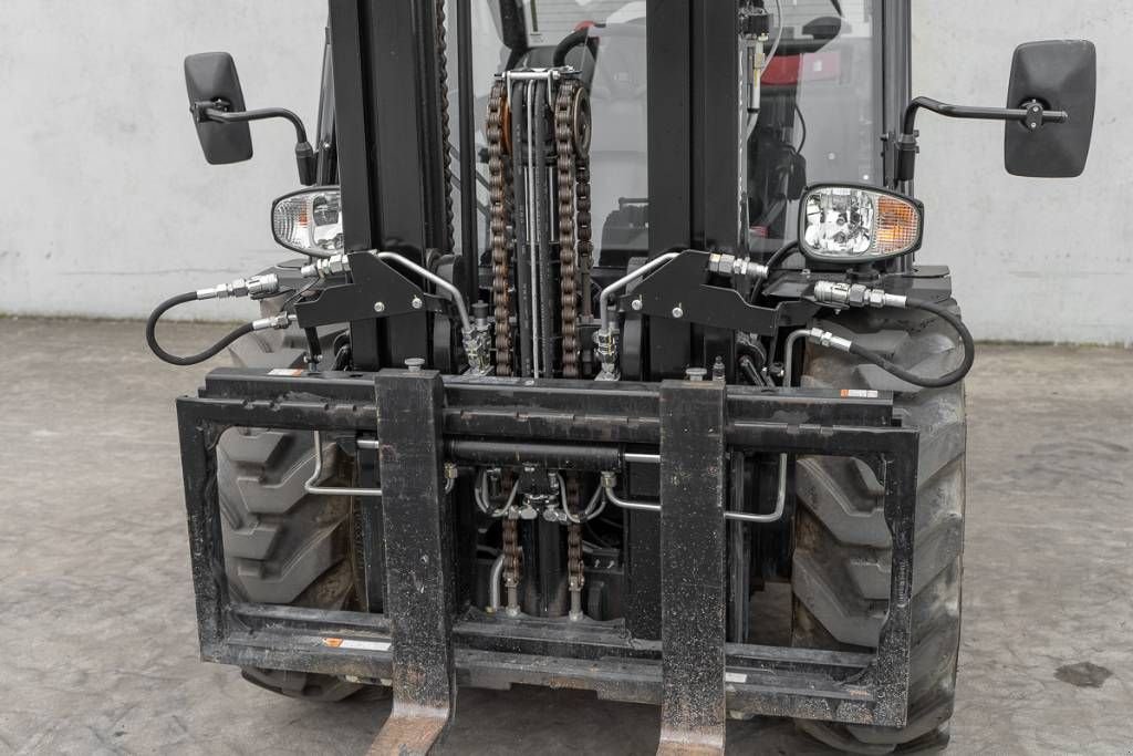 Frontstapler des Typs Manitou MC 30-4, Gebrauchtmaschine in Moerbeke (Bild 10)