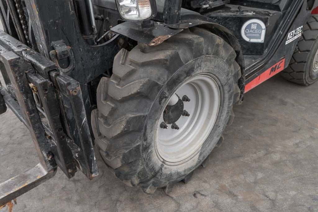 Frontstapler typu Manitou MC 30-4, Gebrauchtmaschine v Moerbeke (Obrázek 10)