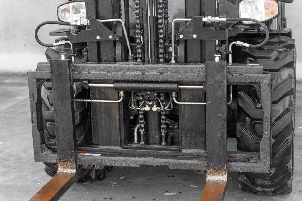 Frontstapler del tipo Manitou MC 30-4, Gebrauchtmaschine In Moerbeke (Immagine 10)