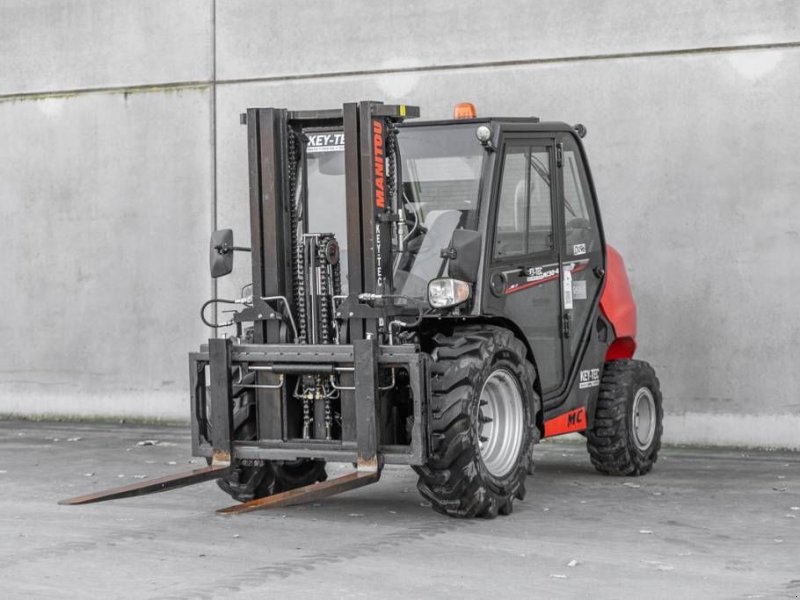 Frontstapler типа Manitou MC 30-4, Gebrauchtmaschine в Moerbeke (Фотография 1)