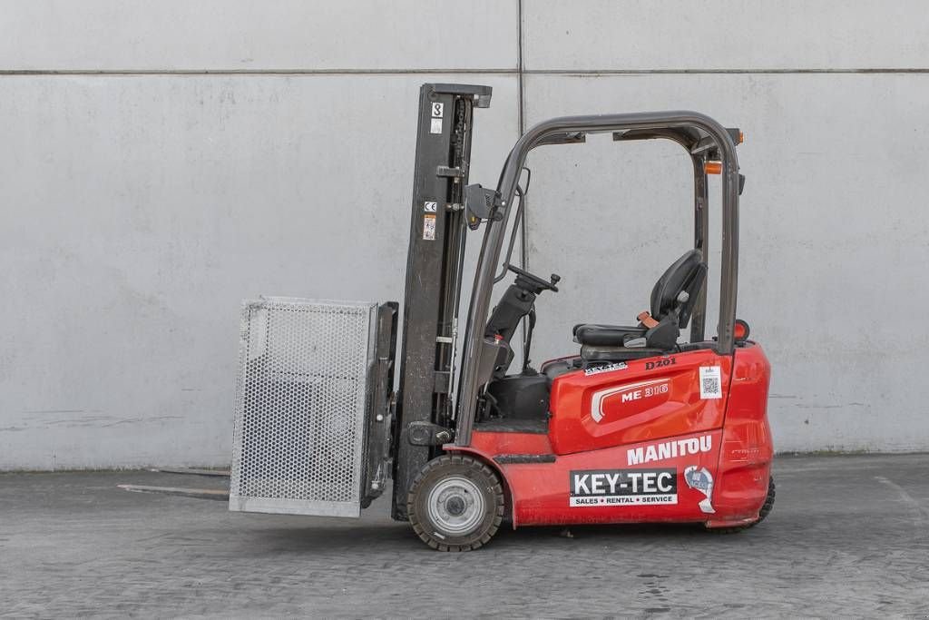 Frontstapler des Typs Manitou ME 316, Gebrauchtmaschine in Moerbeke (Bild 4)