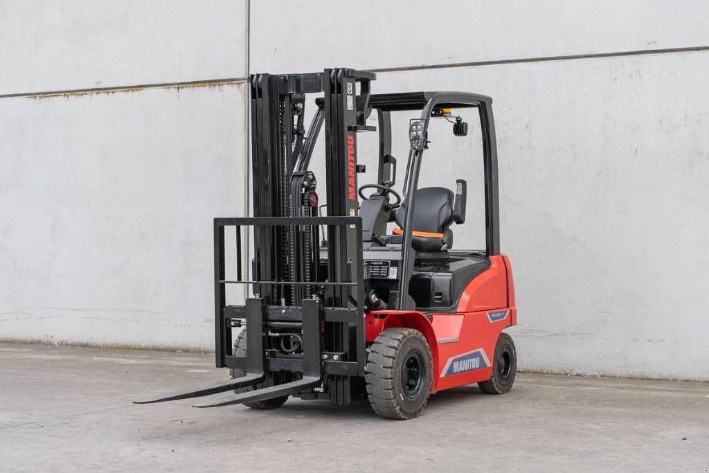 Frontstapler tip Manitou ME 425 - OP BESTELLING, Neumaschine in Moerbeke (Poză 1)