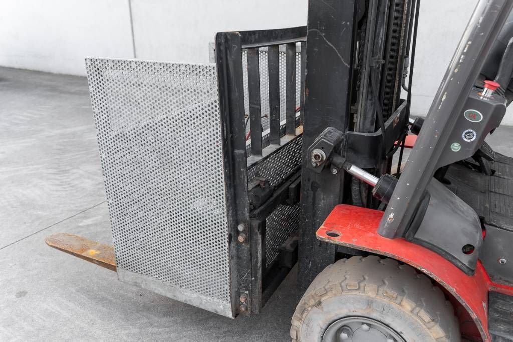 Frontstapler typu Manitou ME 425, Gebrauchtmaschine v Moerbeke (Obrázek 11)