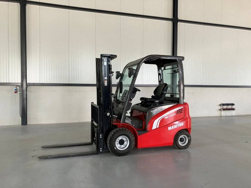 Frontstapler of the type Manitou ME 425C 8 V, Gebrauchtmaschine in Antwerpen (Picture 1)
