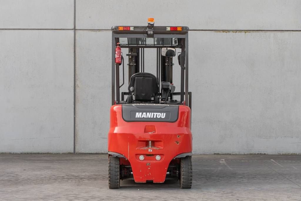 Frontstapler typu Manitou ME 430, Gebrauchtmaschine v Moerbeke (Obrázek 7)