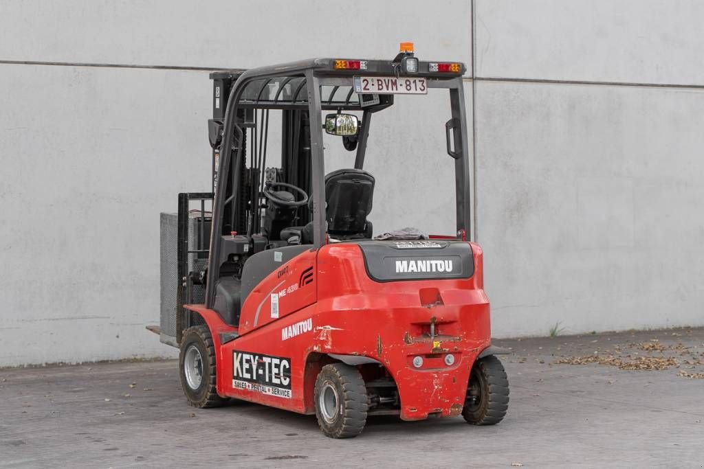 Frontstapler of the type Manitou ME 430, Gebrauchtmaschine in Moerbeke (Picture 8)