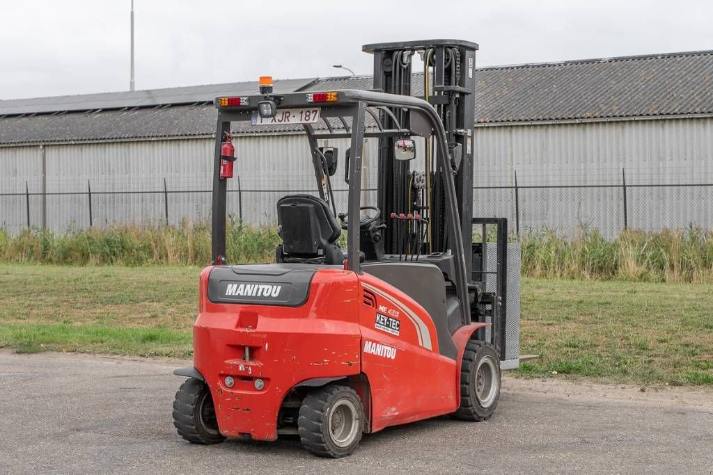 Frontstapler typu Manitou ME 435, Gebrauchtmaschine v Moerbeke (Obrázek 5)