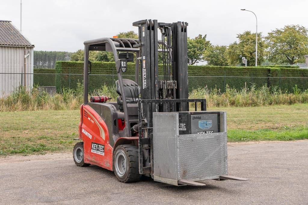 Frontstapler typu Manitou ME 435, Gebrauchtmaschine v Moerbeke (Obrázek 3)