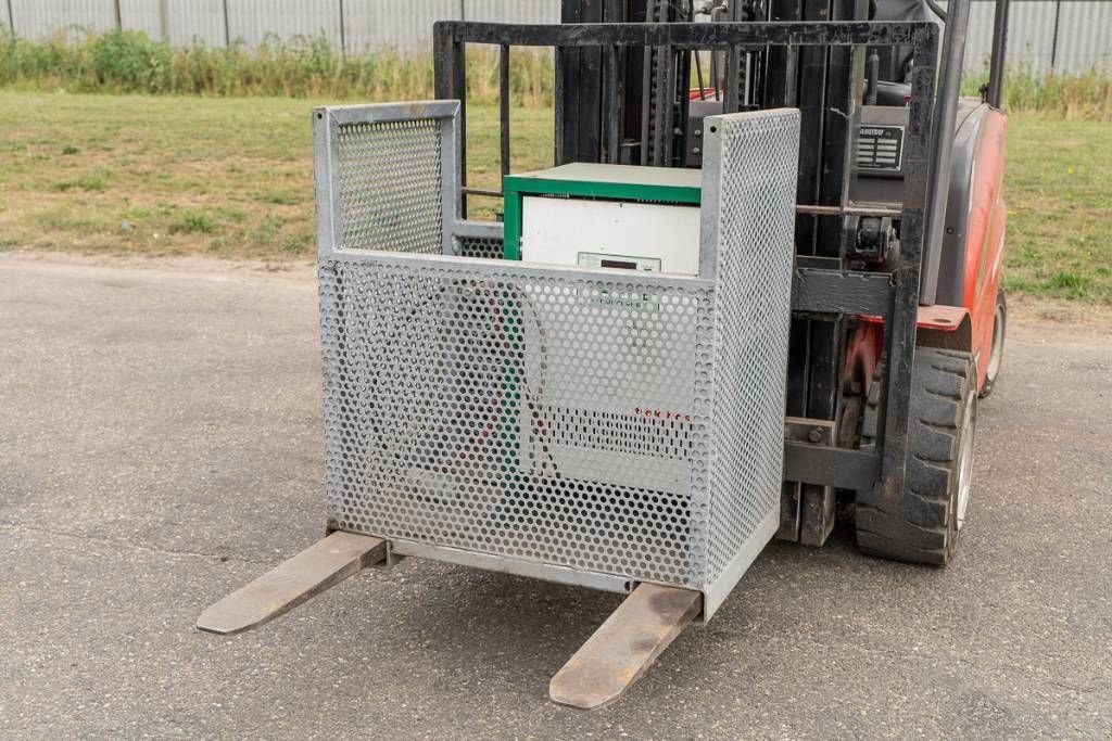 Frontstapler typu Manitou ME 435, Gebrauchtmaschine v Moerbeke (Obrázek 9)