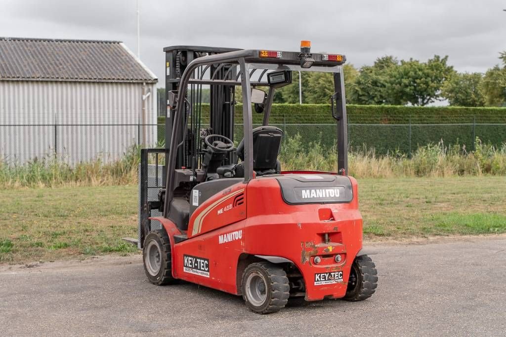Frontstapler typu Manitou ME 435, Gebrauchtmaschine v Moerbeke (Obrázek 8)