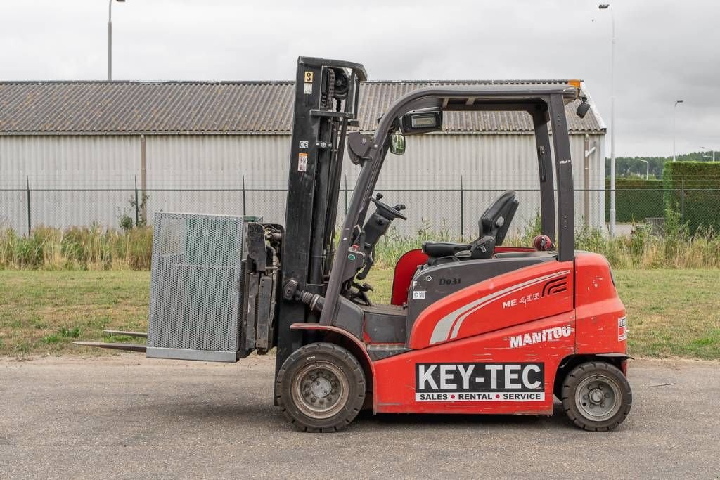 Frontstapler typu Manitou ME 435, Gebrauchtmaschine v Moerbeke (Obrázek 4)