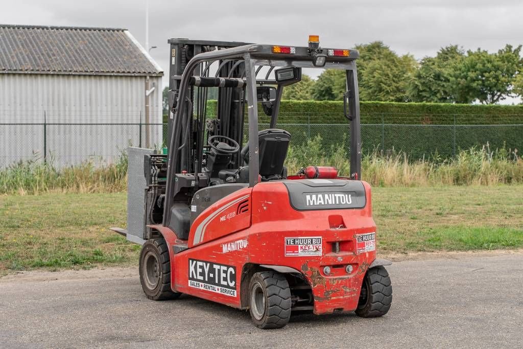 Frontstapler typu Manitou ME 435, Gebrauchtmaschine v Moerbeke (Obrázek 8)