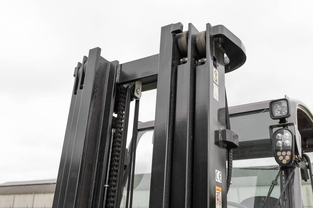 Frontstapler des Typs Manitou ME 450, Neumaschine in Moerbeke (Bild 11)