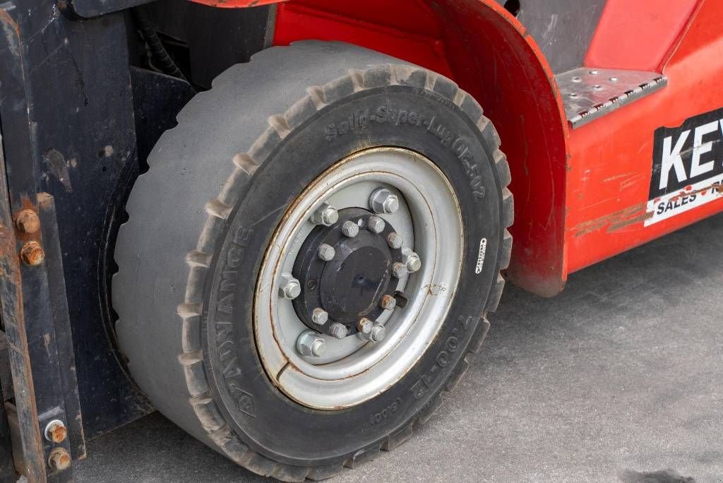 Frontstapler tip Manitou MI 25 D, Gebrauchtmaschine in Moerbeke (Poză 7)