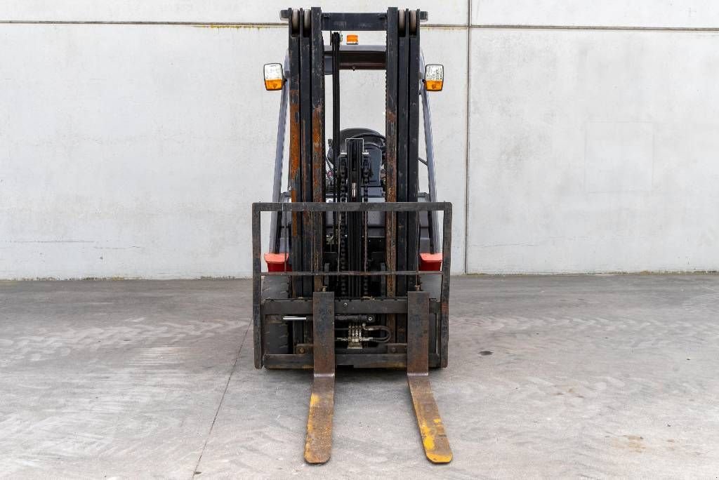 Frontstapler tip Manitou MI 25 D, Gebrauchtmaschine in Moerbeke (Poză 4)