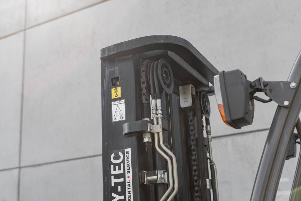 Frontstapler του τύπου Manitou MI 25 D, Gebrauchtmaschine σε Moerbeke (Φωτογραφία 10)