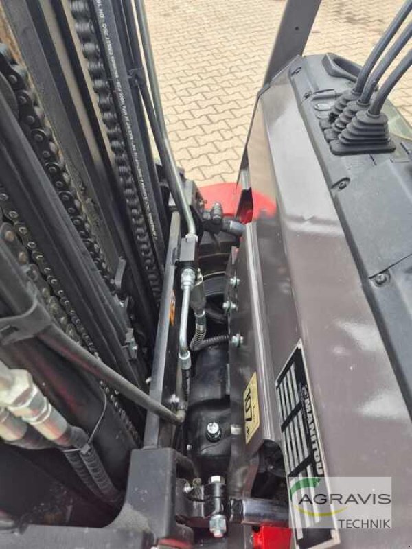 Frontstapler des Typs Manitou MI 25 D, Gebrauchtmaschine in Alpen (Bild 16)