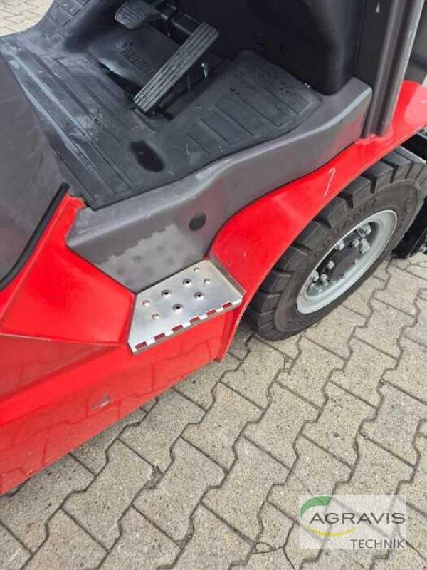 Frontstapler des Typs Manitou MI 25 D, Gebrauchtmaschine in Alpen (Bild 9)