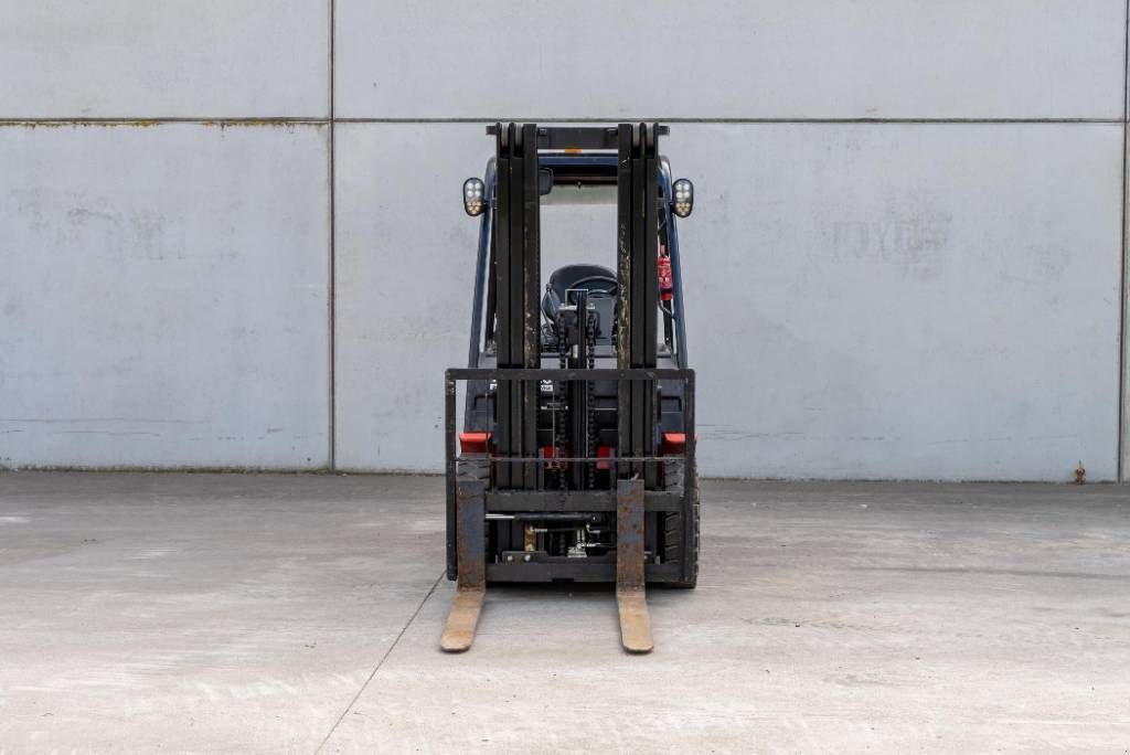 Frontstapler del tipo Manitou MI 25, Gebrauchtmaschine In Moerbeke (Immagine 2)