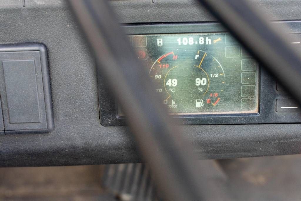 Frontstapler del tipo Manitou MI 25, Gebrauchtmaschine In Moerbeke (Immagine 11)