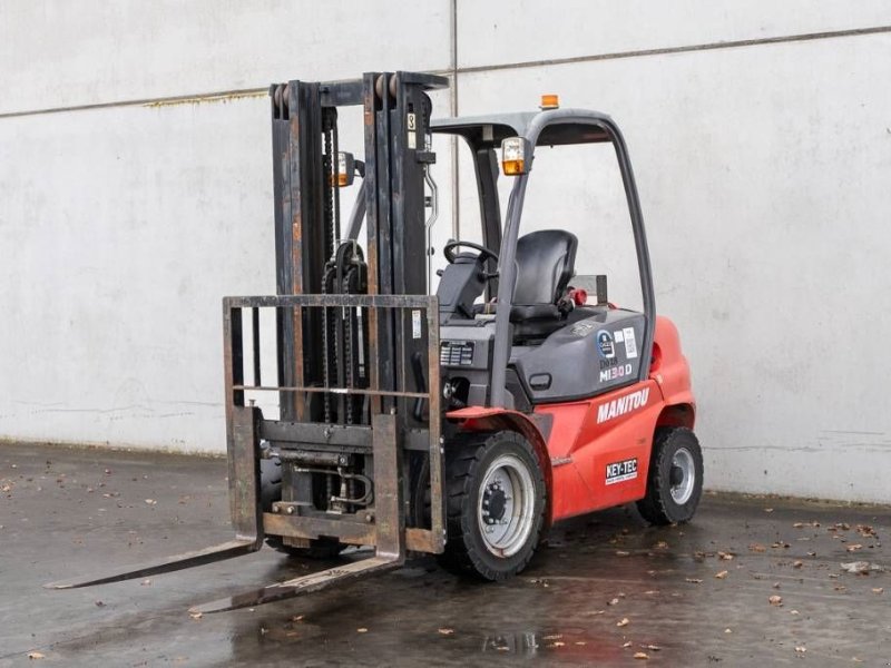 Frontstapler del tipo Manitou MI 30 D, Gebrauchtmaschine In Moerbeke (Immagine 1)