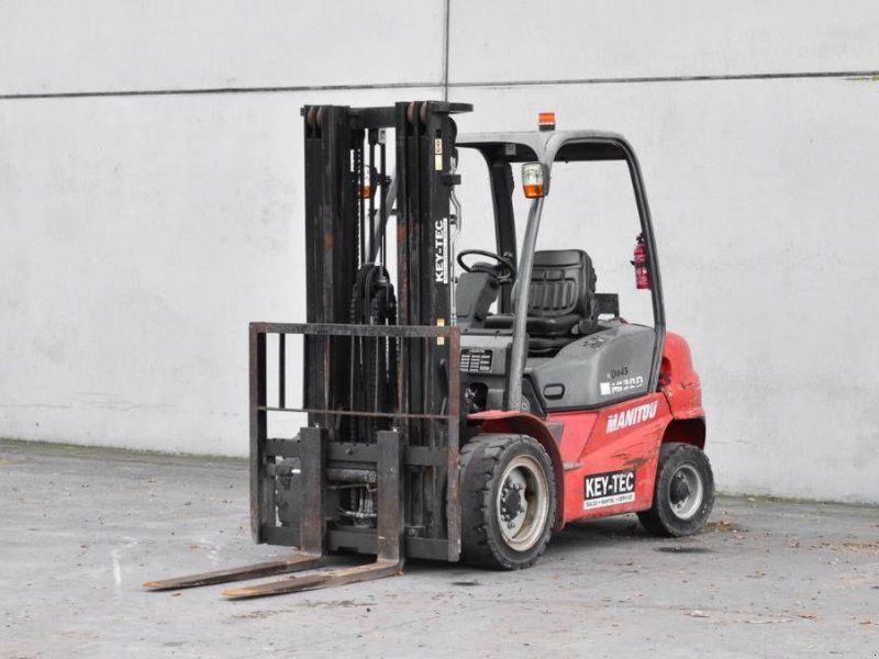 Frontstapler del tipo Manitou MI 30 D, Gebrauchtmaschine In Moerbeke (Immagine 1)