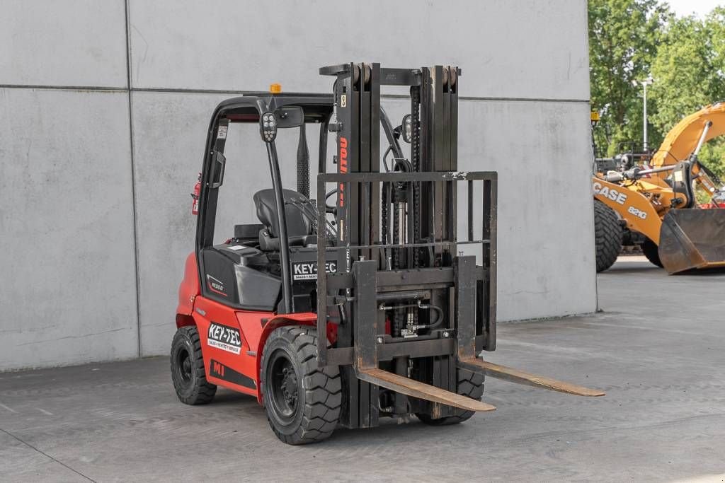 Frontstapler of the type Manitou MI 30 D, Gebrauchtmaschine in Moerbeke (Picture 3)