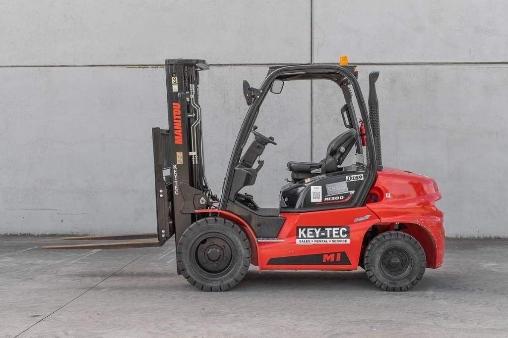 Frontstapler of the type Manitou MI 30 D, Gebrauchtmaschine in Moerbeke (Picture 4)