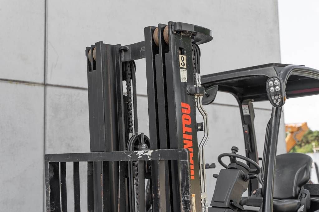 Frontstapler of the type Manitou MI 30 D, Gebrauchtmaschine in Moerbeke (Picture 9)