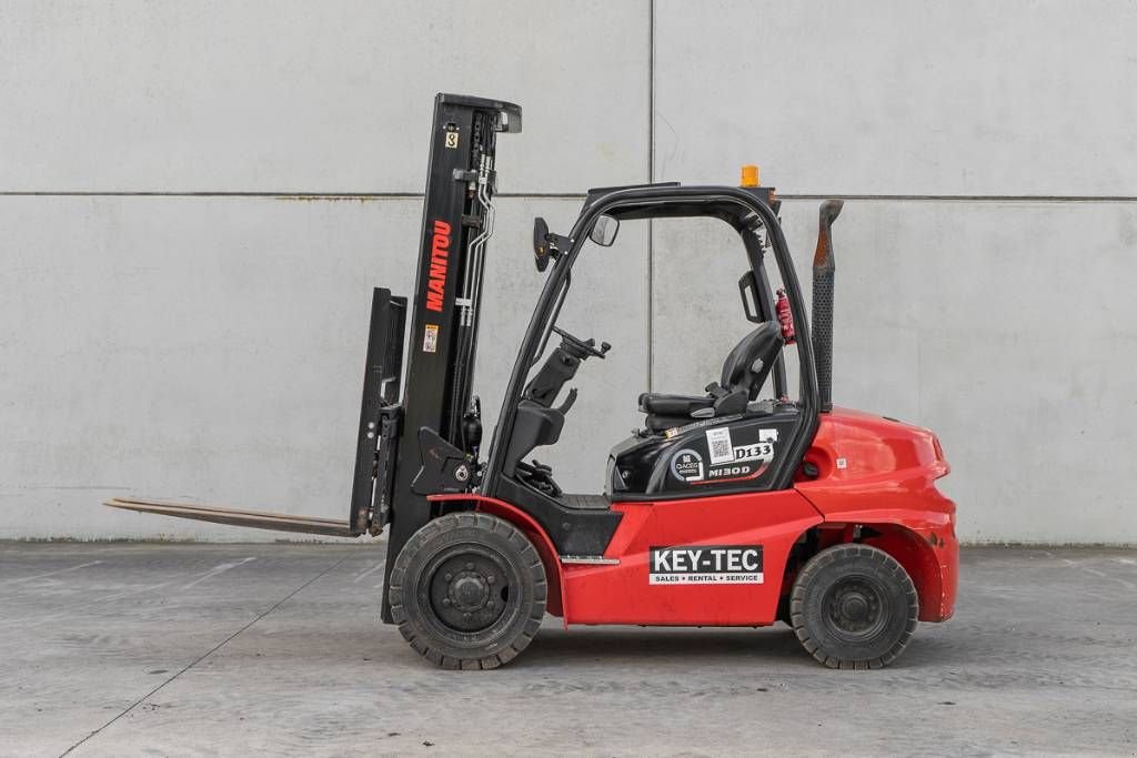 Frontstapler des Typs Manitou MI 30 D, Gebrauchtmaschine in Moerbeke (Bild 4)