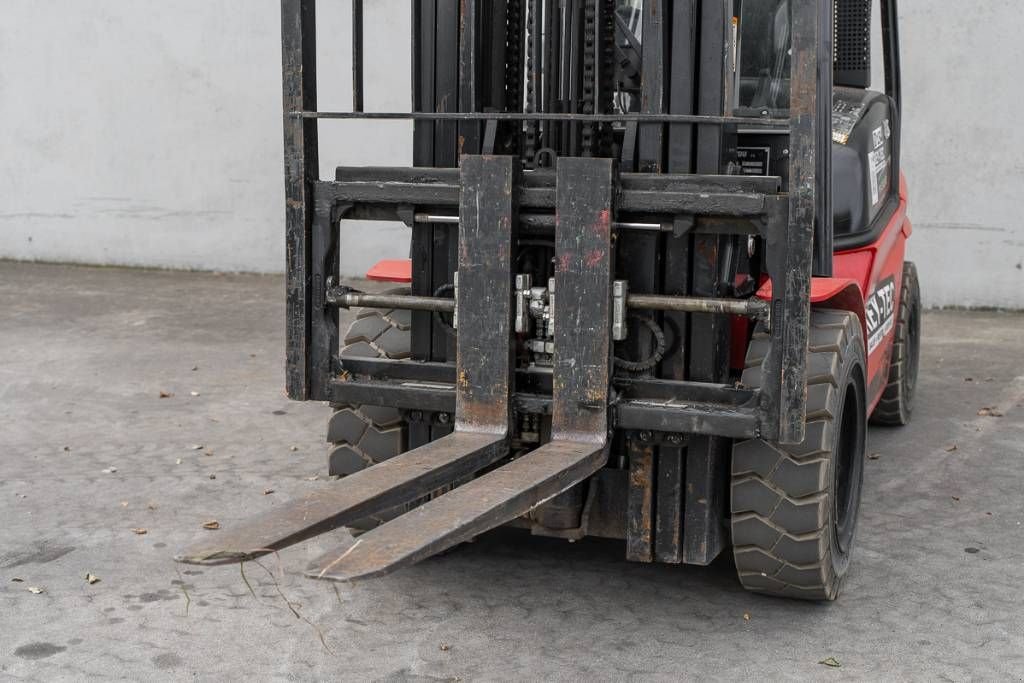 Frontstapler des Typs Manitou MI 30 D, Gebrauchtmaschine in Moerbeke (Bild 9)