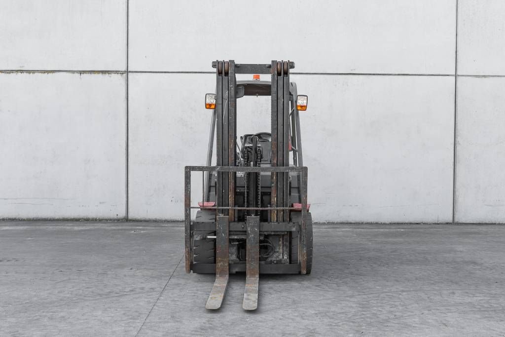 Frontstapler типа Manitou MI 30 D, Gebrauchtmaschine в Moerbeke (Фотография 2)