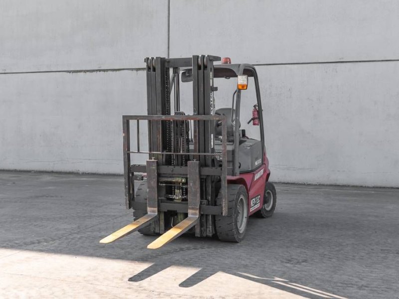 Frontstapler del tipo Manitou MI 30 D, Gebrauchtmaschine In Moerbeke (Immagine 1)