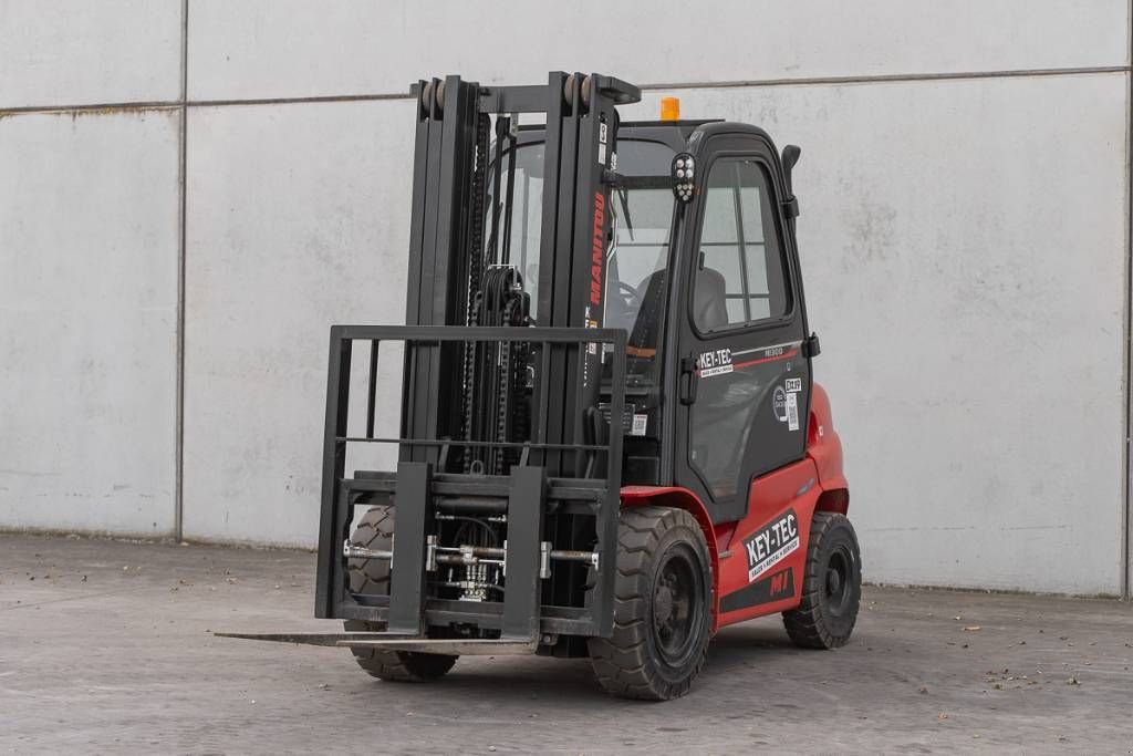 Frontstapler от тип Manitou MI 30 D, Neumaschine в Moerbeke (Снимка 1)