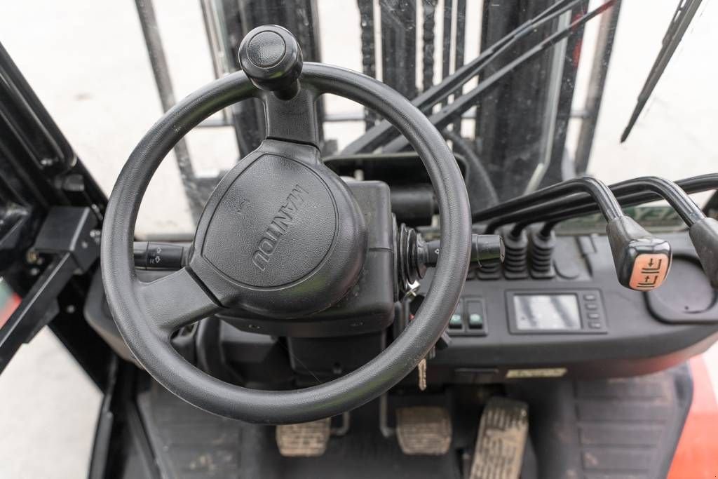 Frontstapler типа Manitou MI 30 D, Gebrauchtmaschine в Moerbeke (Фотография 8)