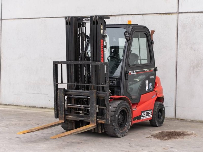 Frontstapler типа Manitou MI 30 D, Gebrauchtmaschine в Moerbeke (Фотография 1)