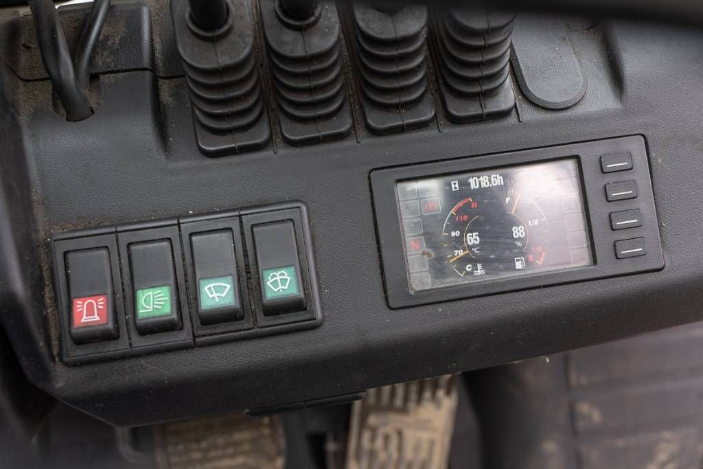 Frontstapler типа Manitou MI 30 D, Gebrauchtmaschine в Moerbeke (Фотография 10)