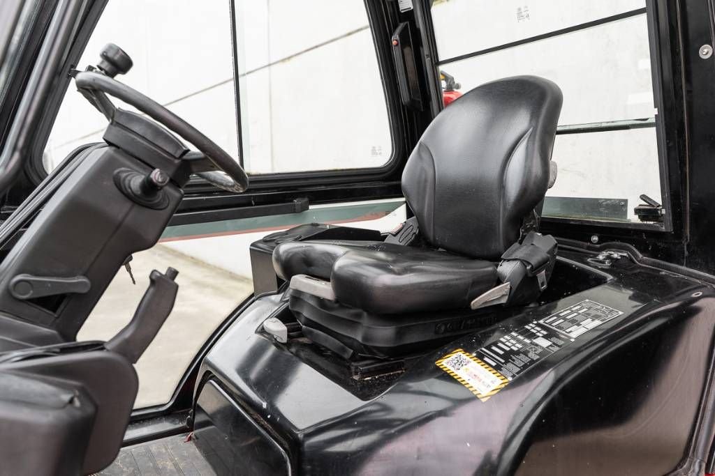 Frontstapler типа Manitou MI 30 D, Gebrauchtmaschine в Moerbeke (Фотография 7)