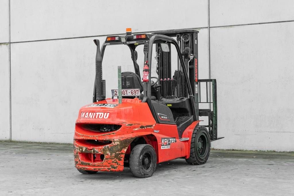 Frontstapler del tipo Manitou MI 35 D, Gebrauchtmaschine In Moerbeke (Immagine 5)