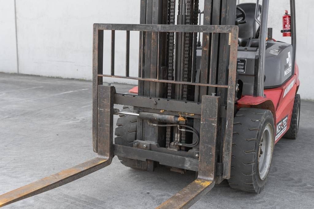 Frontstapler del tipo Manitou MI 35 D, Gebrauchtmaschine In Moerbeke (Immagine 9)