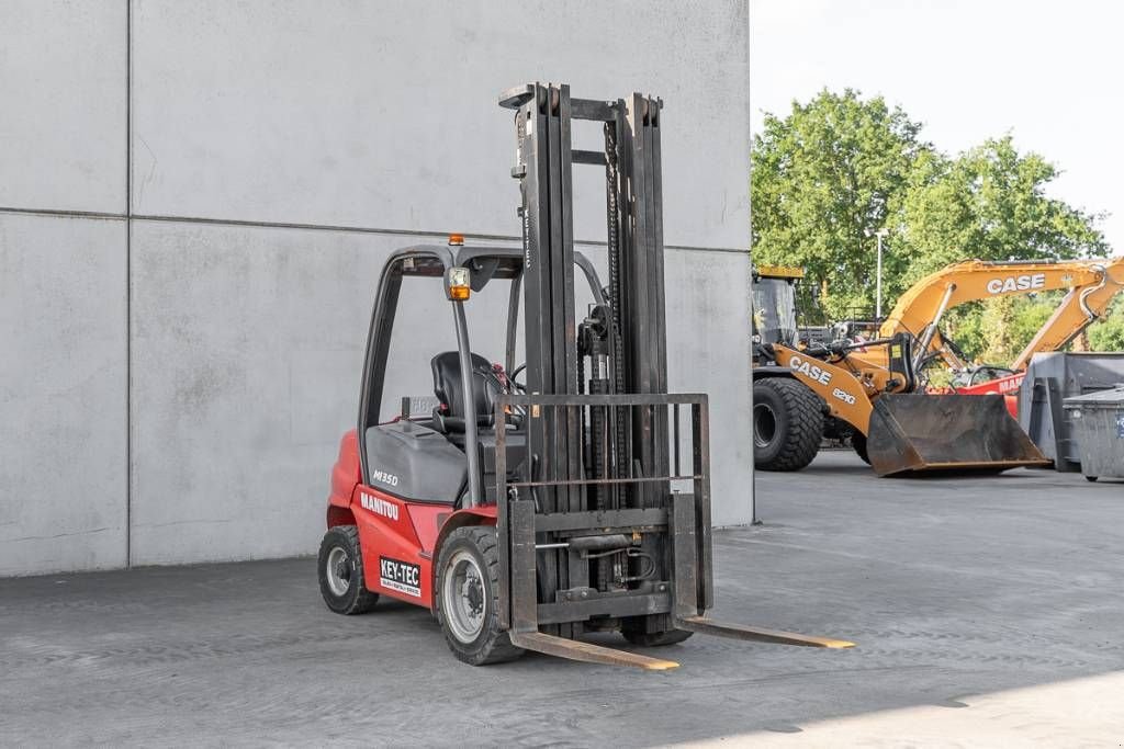 Frontstapler del tipo Manitou MI 35 D, Gebrauchtmaschine In Moerbeke (Immagine 3)