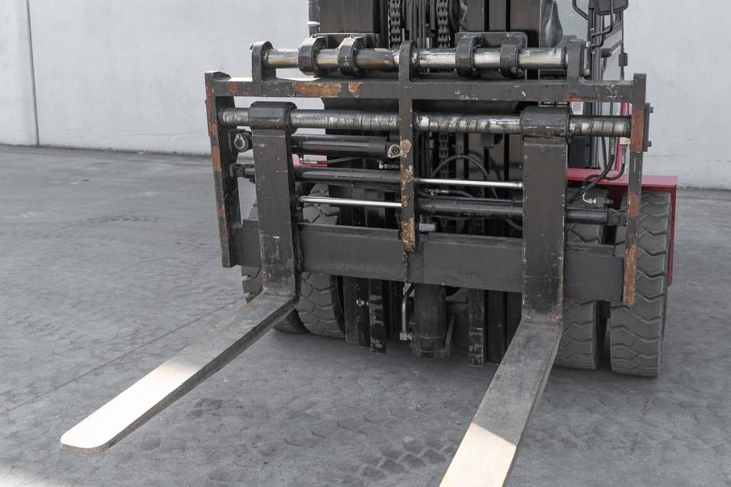 Frontstapler des Typs Manitou MI 55 D, Neumaschine in Moerbeke (Bild 9)