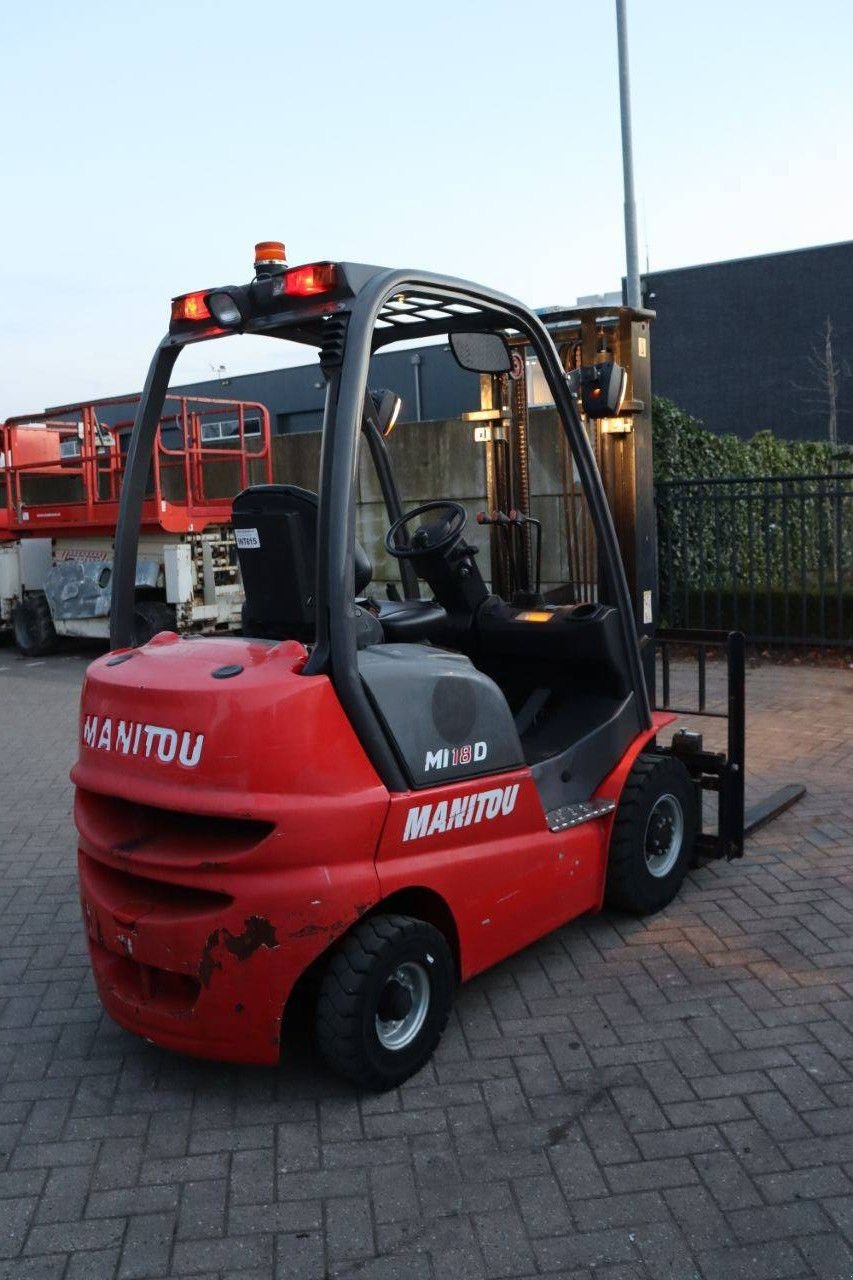 Frontstapler du type Manitou MI18D, Gebrauchtmaschine en Antwerpen (Photo 7)