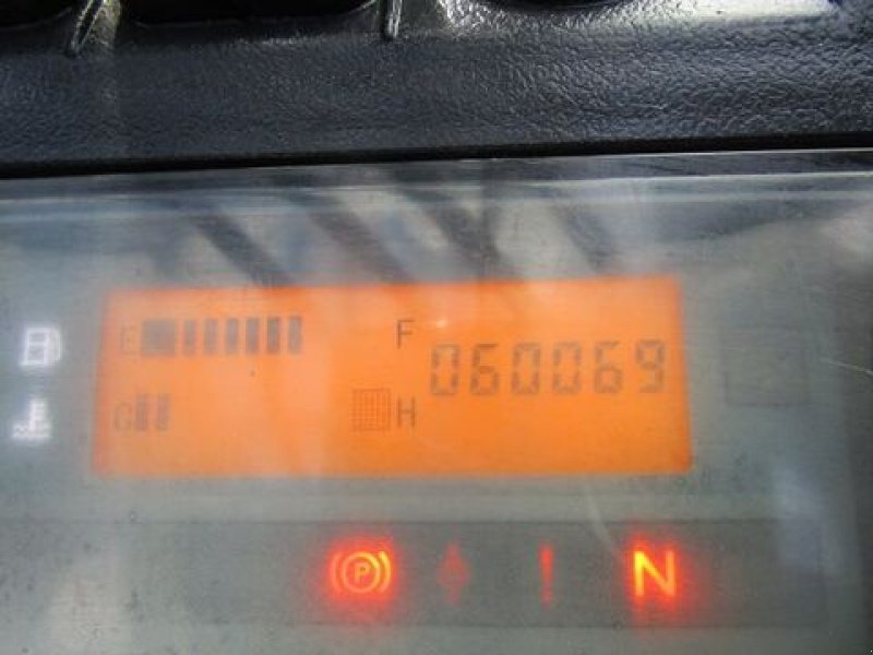 Frontstapler типа Manitou MI25D Triplex-Freihub 4,7m + Seitenschieber, Gebrauchtmaschine в Gnas (Фотография 8)