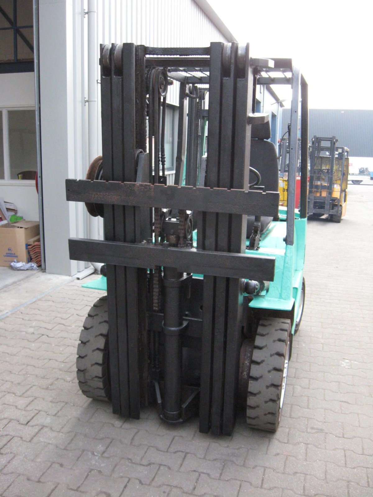 Frontstapler typu Mitsubishi -, Gebrauchtmaschine w Oldenzaal (Zdjęcie 2)