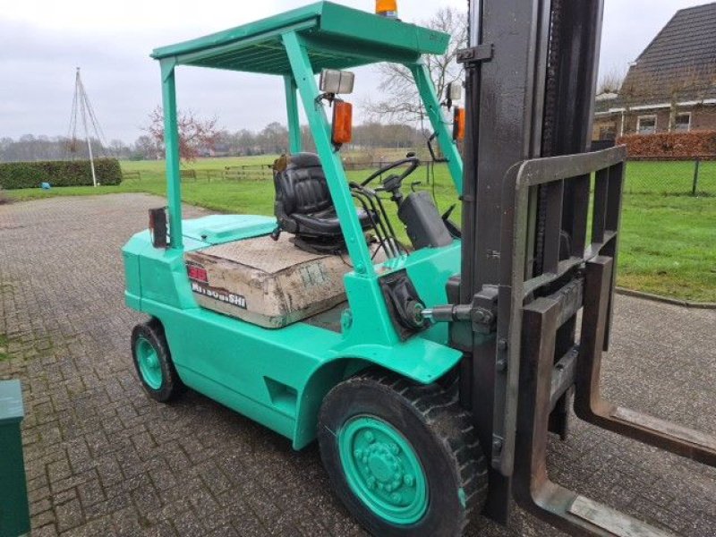 Frontstapler du type Mitsubishi 35D, Gebrauchtmaschine en Hollandscheveld (Photo 5)