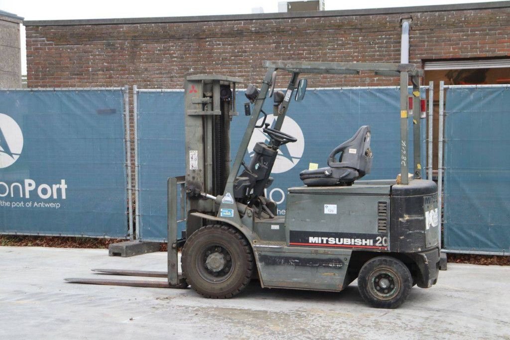 Frontstapler a típus Mitsubishi FB20-K, Gebrauchtmaschine ekkor: Antwerpen (Kép 3)