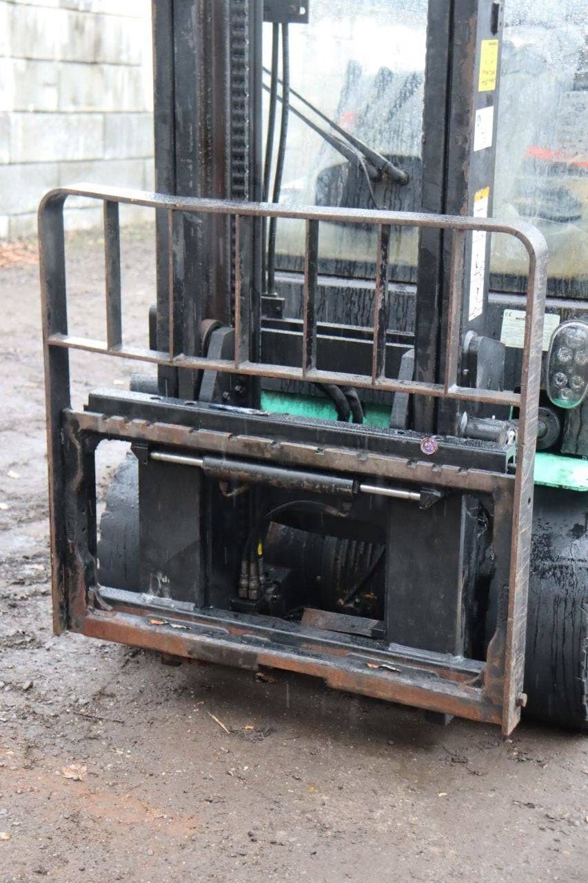 Frontstapler des Typs Mitsubishi FB35N, Gebrauchtmaschine in Antwerpen (Bild 11)