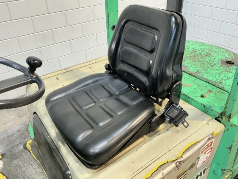 Frontstapler van het type Mitsubishi FD 25 K, Gebrauchtmaschine in Wijchen (Foto 10)