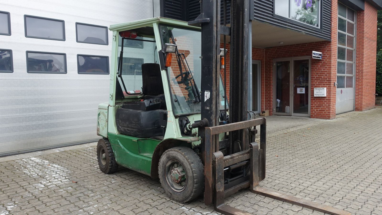 Frontstapler des Typs Mitsubishi FD 25 T // 2500 kg diesel, Gebrauchtmaschine in Skive (Bild 1)
